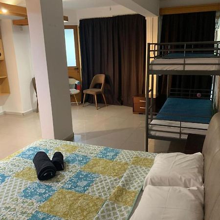 Ground Floor Apartment With Big Balcony Larnaca Extérieur photo
